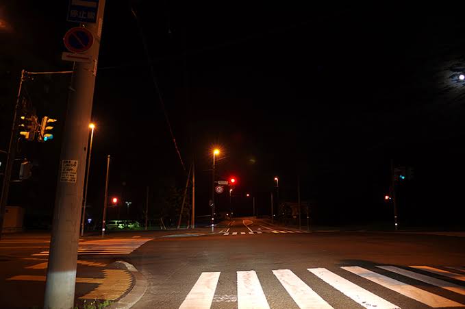 夜の道路