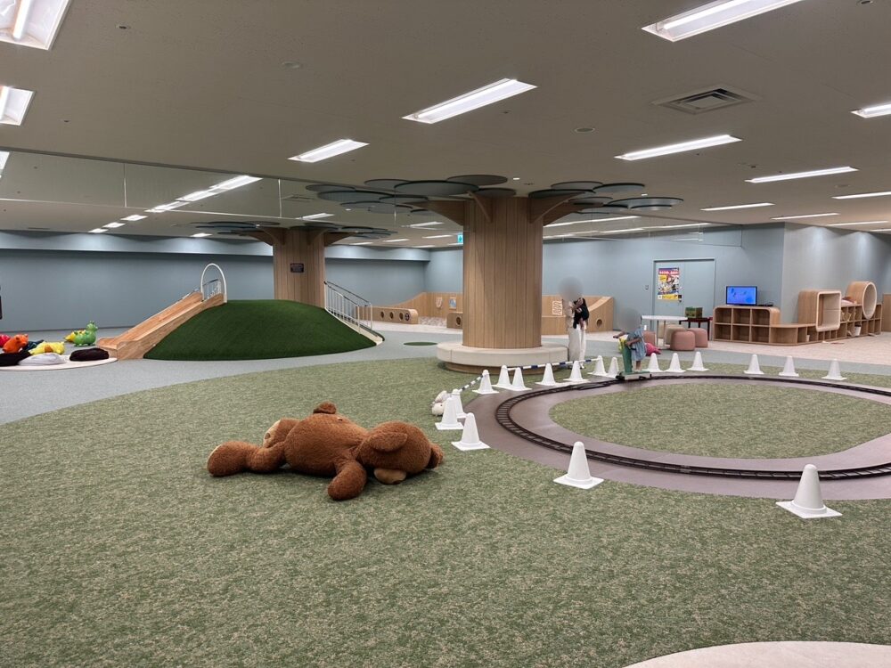 屋内遊び場(なそびば)