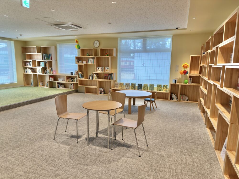 まつぼっくるの子ども図書コーナー